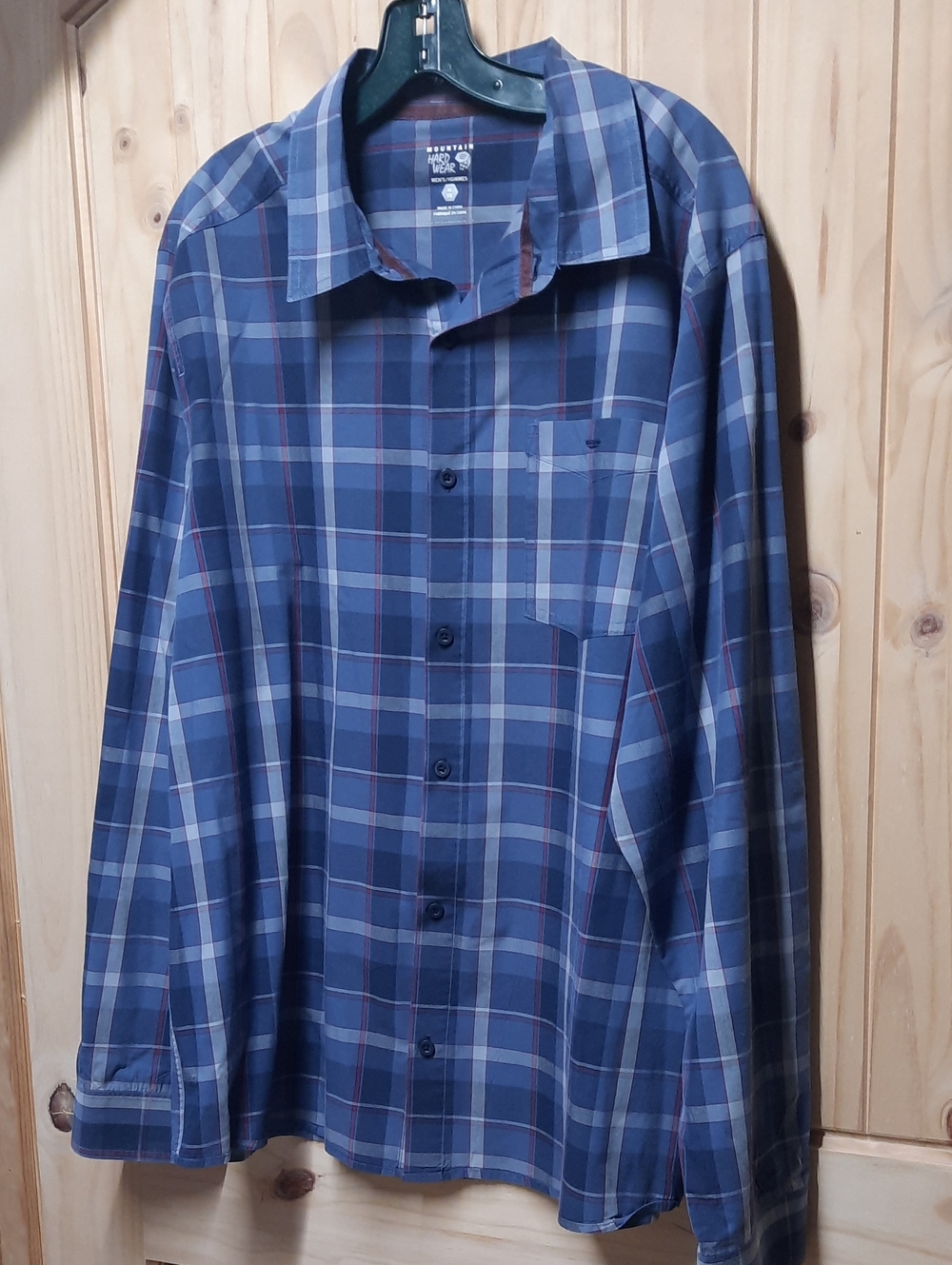 Mountain Hardwear Navy and Red Plaid Shirt EUC